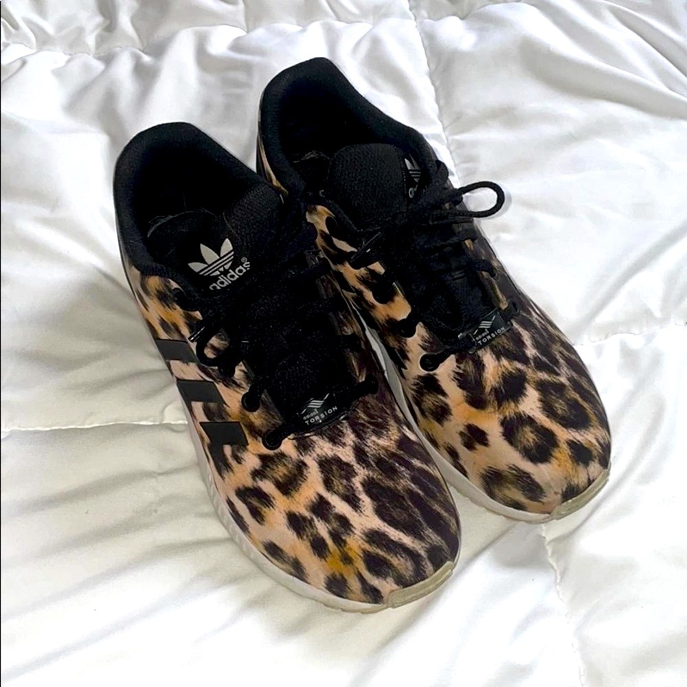 Adidas Cheetah, print, lace up, yogaathletic tan & gold, running comfort…